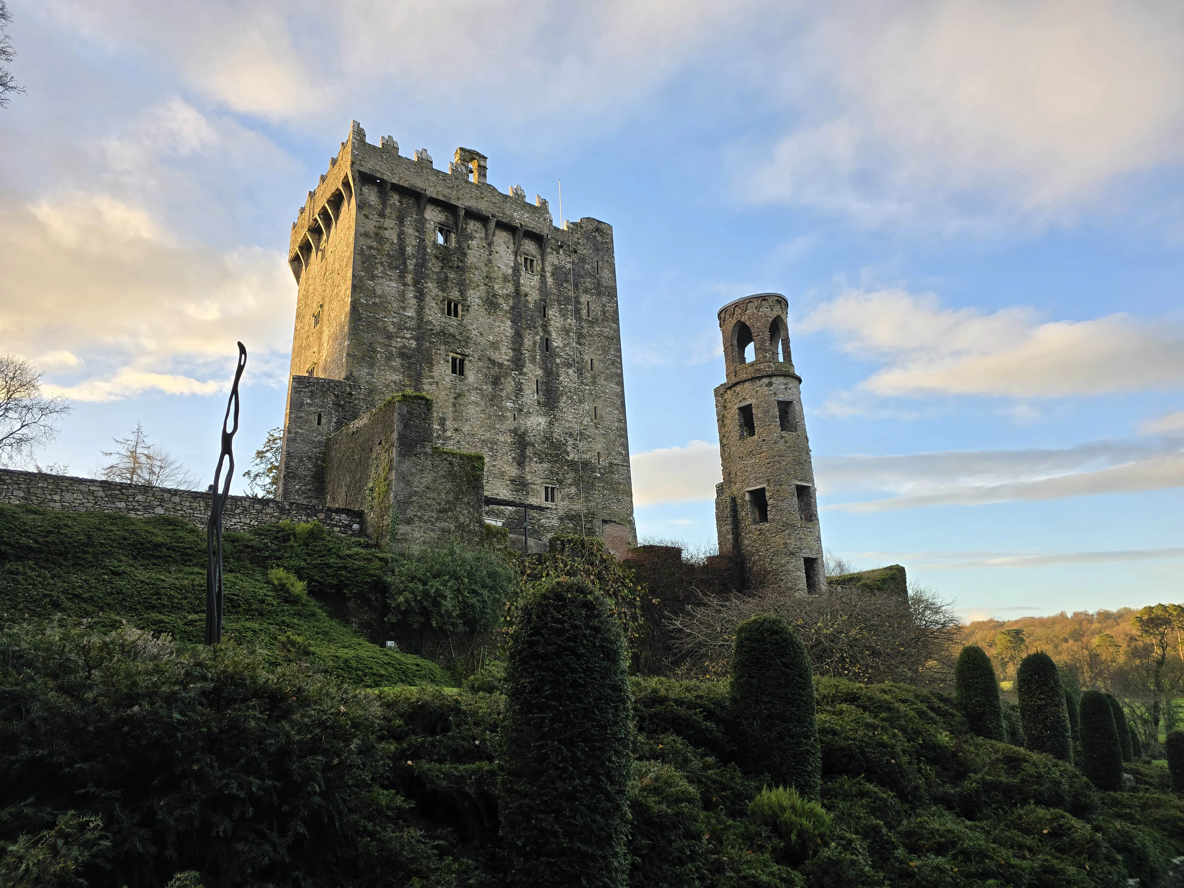 Dublin to Rock of Cashel, Cork, and Blarney Castle Guided Tour