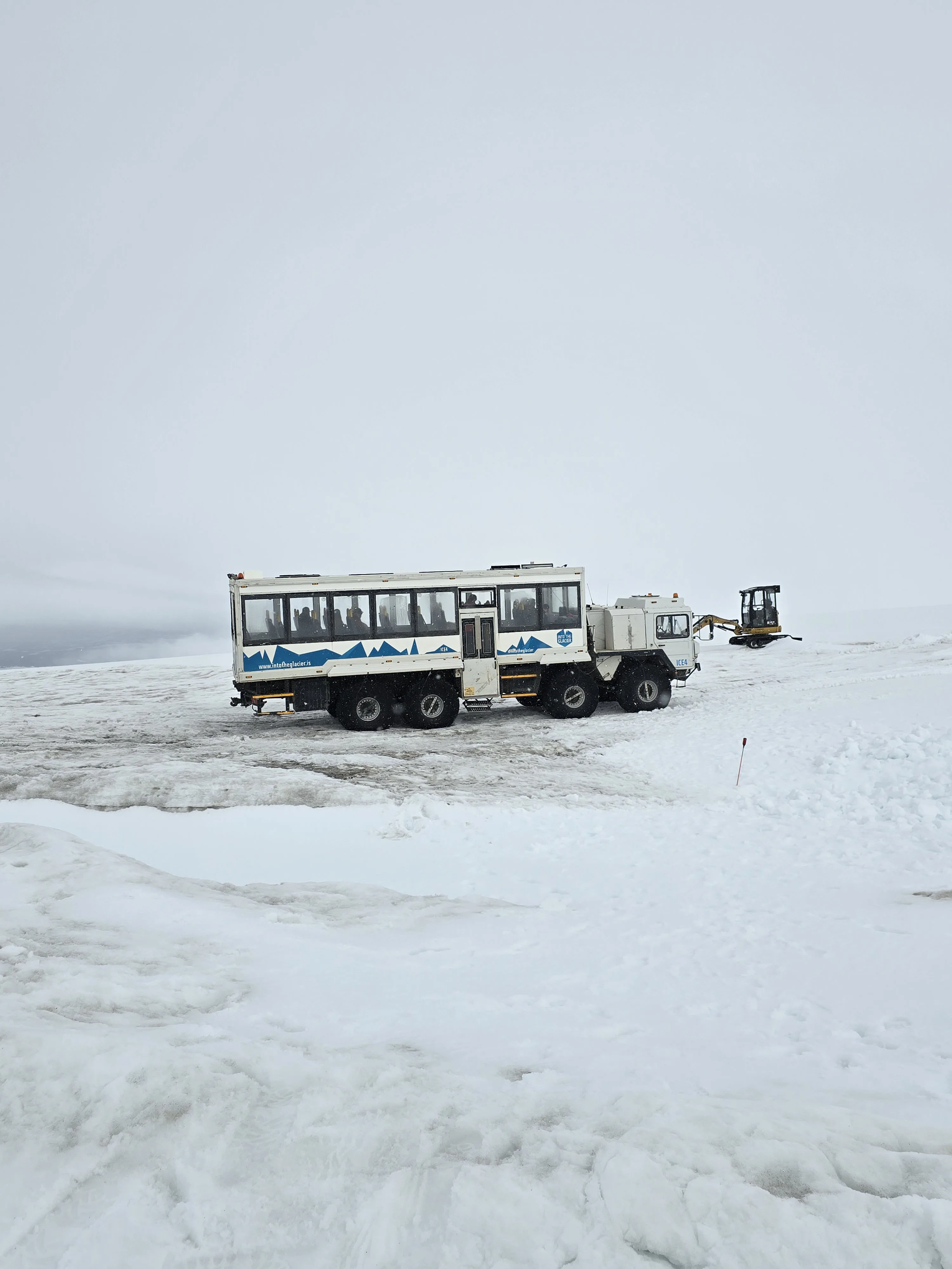 Glacier transport
