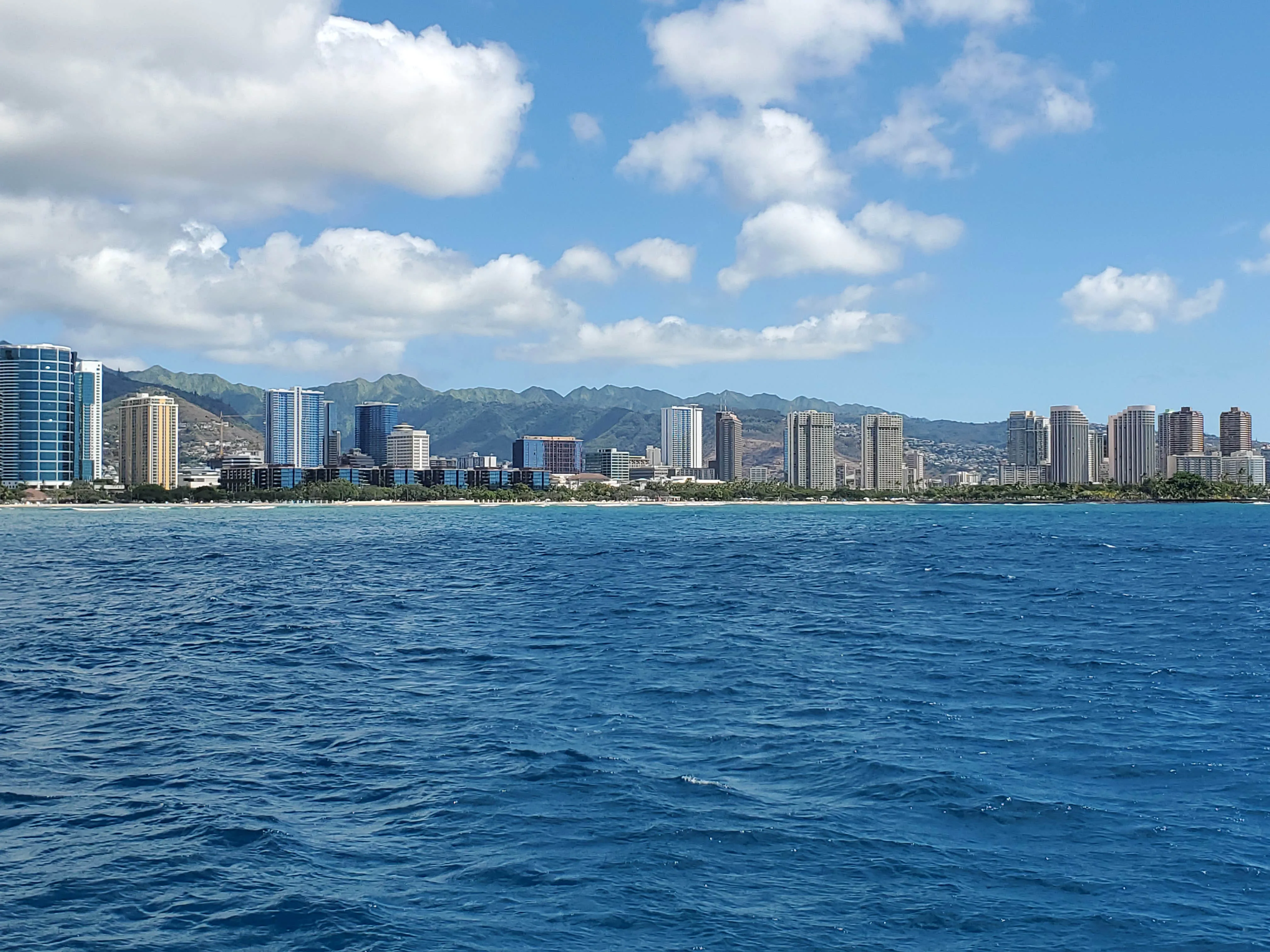 Makani Catamaran Cruise