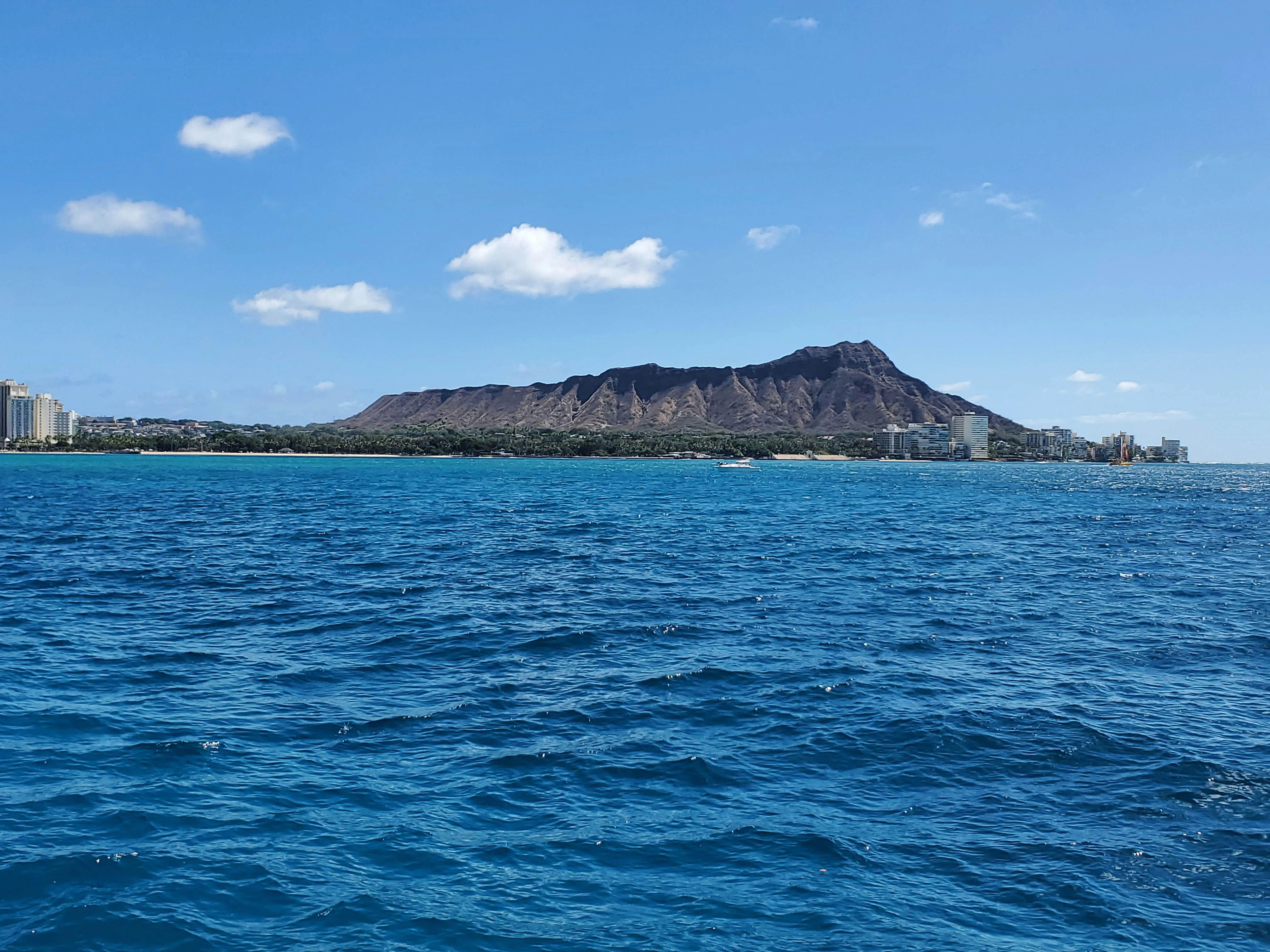 Makani Catamaran Cruise