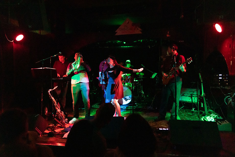 Midnight Motion Band