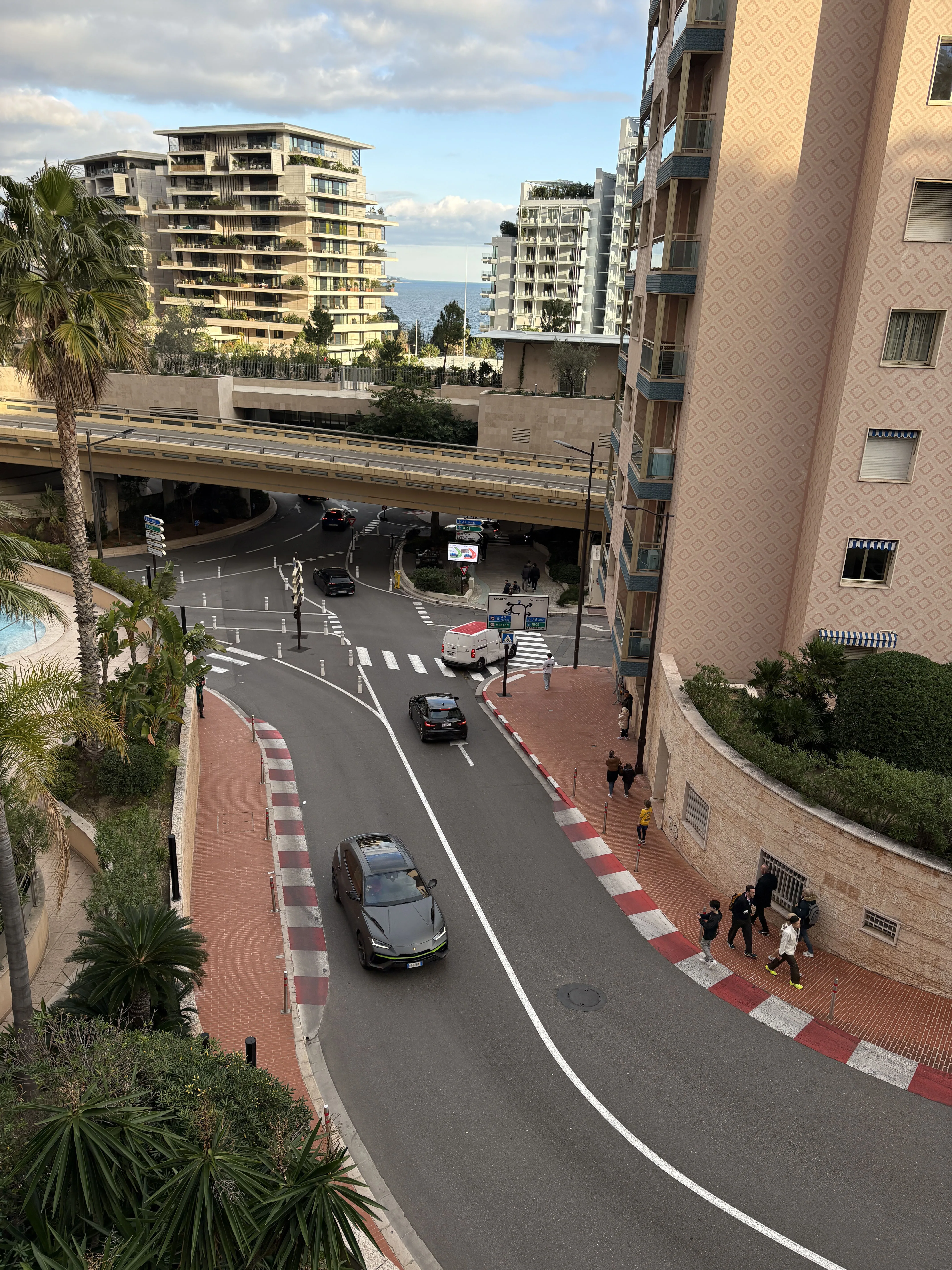 Monaco F! turn