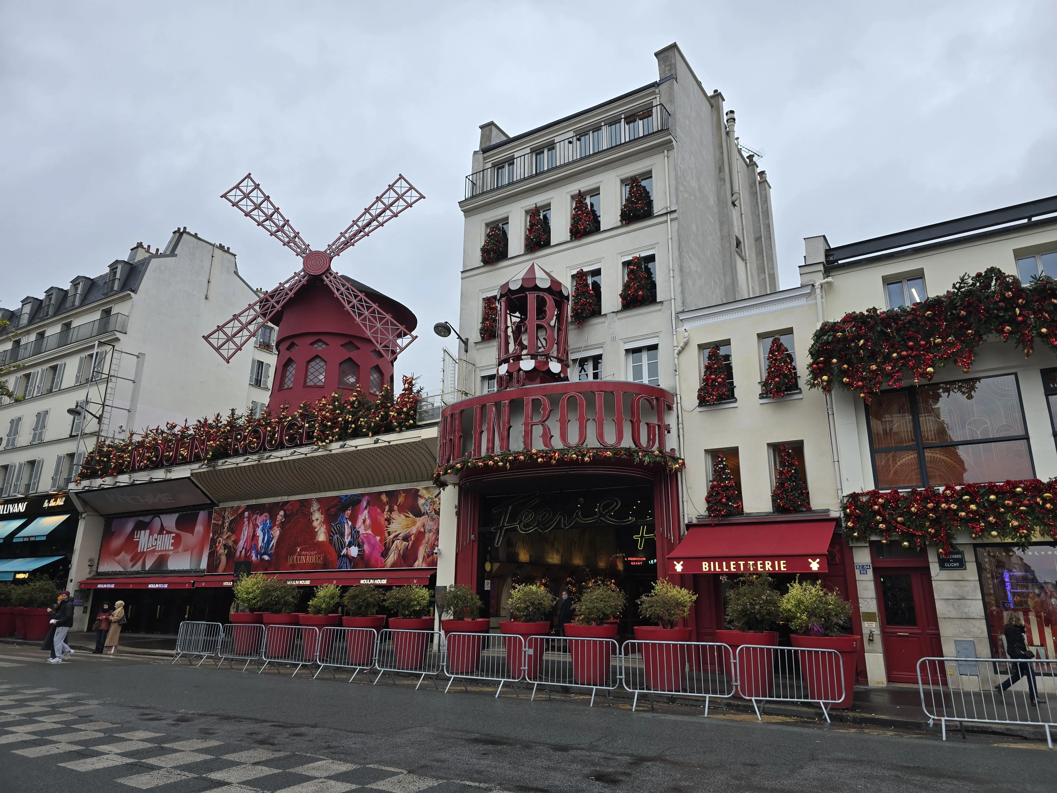 Paris Moulin Rouge